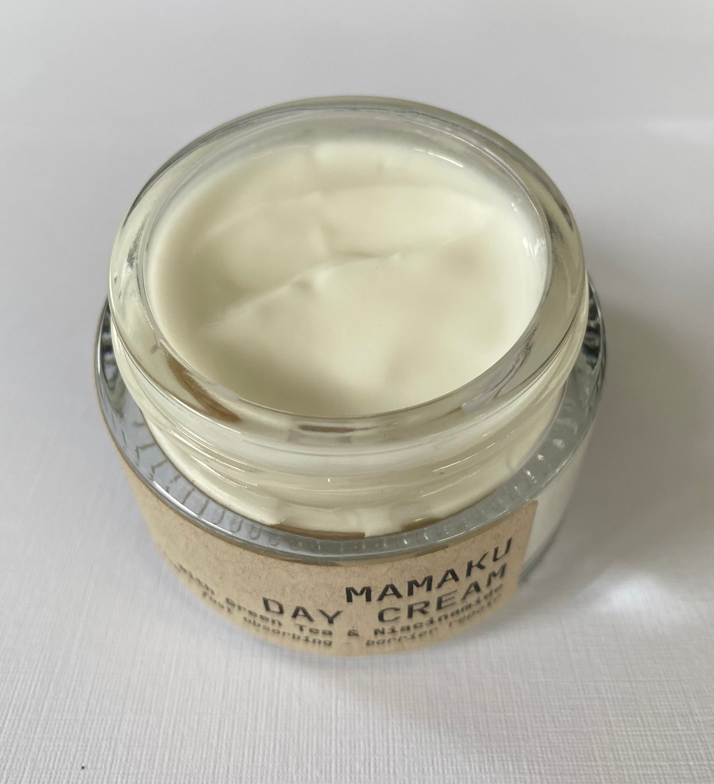 MAMAKU DAY CREAM with Green Tea & Niacinamide

 